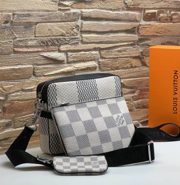 Мессенджер  Louis Vuitton LUX-61727