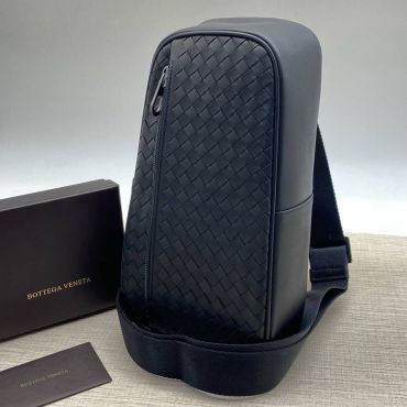 Сумка-слинг Bottega Veneta LUX-61729