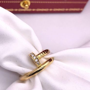 Кольцо  Cartier LUX-61980