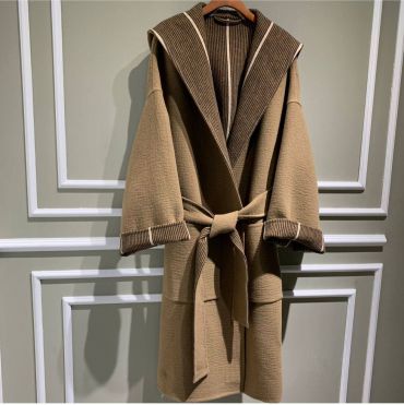 Пальто Loewe LUX-63249