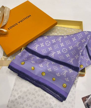 Платок Louis Vuitton LUX-63704