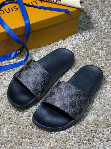 Шлёпанцы Louis Vuitton LUX-63939
