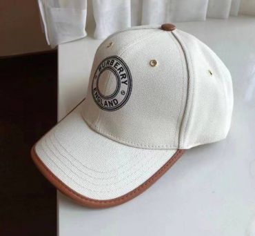 Бейсболка Burberry LUX-64466