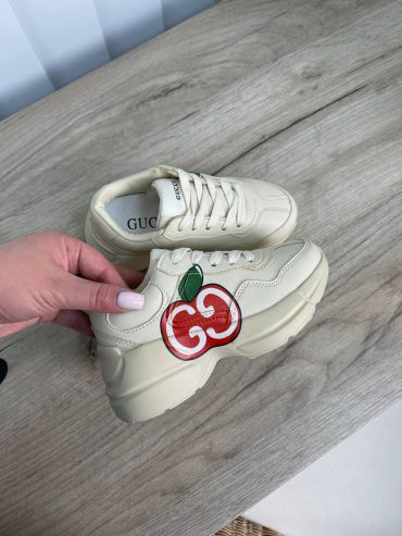 Кроссовки Guess LUX-65510