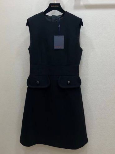 Платье  Louis Vuitton LUX-66417