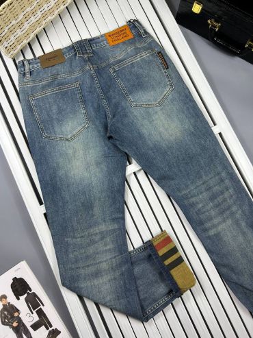 Джинсы Burberry LUX-67021