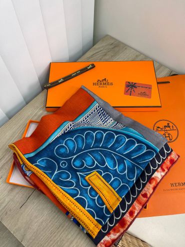 Шаль Hermes LUX-67264
