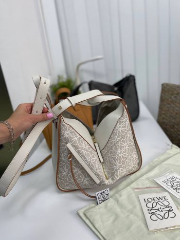 Сумка женская Loewe LUX-67843
