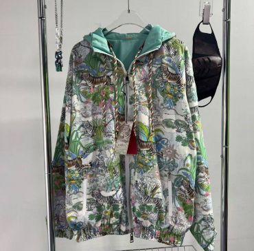 Двухсторонняя ветровка  Gucci LUX-68076