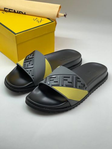 Шлёпанцы Fendi LUX-68374