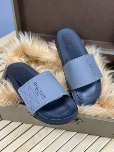 Шлёпанцы  Balmain LUX-68382