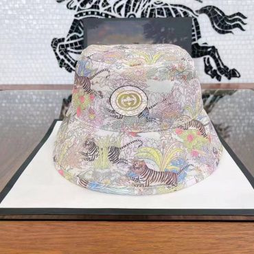 Панама   Gucci LUX-69116