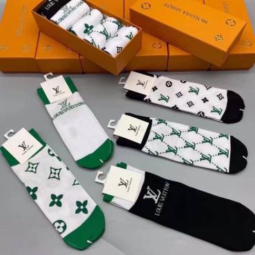 Комплект  Louis Vuitton LUX-78022