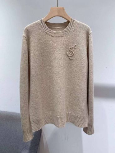 Свитер женский