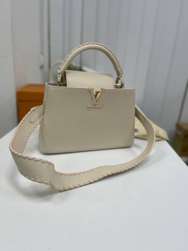 Сумка женская Capucines Louis Vuitton LUX-81157