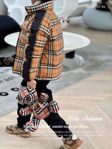 Двусторонняя куртка Burberry LUX-82707