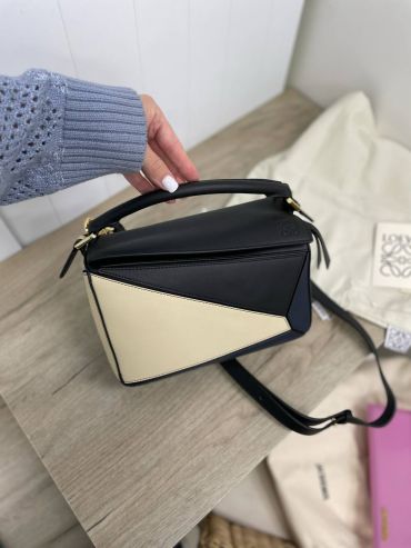 Сумка женская 24 см  Loewe LUX-88061