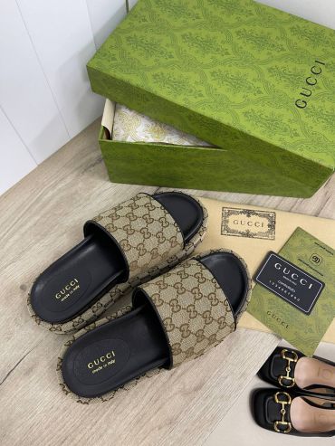 Шлепанцы Gucci LUX-88986