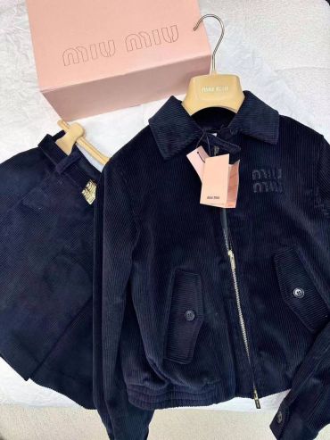 Костюм женский Miu Miu LUX-94428