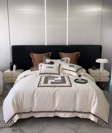 Комплект постельного белья Fendi LUX-96339