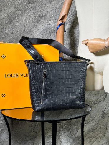 Мессенджер  из натуральной кожи крокодила Louis Vuitton LUX-97727