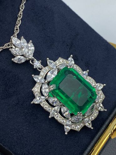  Подвеска  Graff LUX-98076