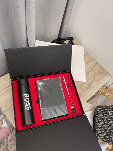 Набор   BOSS LUX-102512