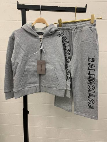 Костюм  Balenciaga LUX-114147