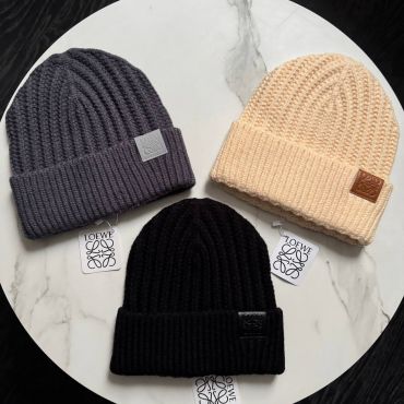 Шапка  Loewe LUX-113147