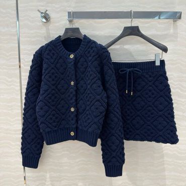 Костюм женский Louis Vuitton LUX-113890