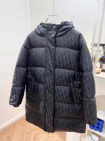 Пальто Christian Dior LUX-114145