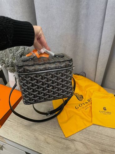 Сумка-косметичка   Goyard LUX-114438