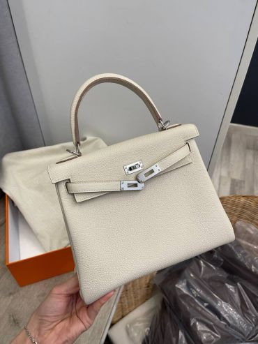 Сумка женская  Kelly, 25, PHW Togo leather Hermes LUX-114513