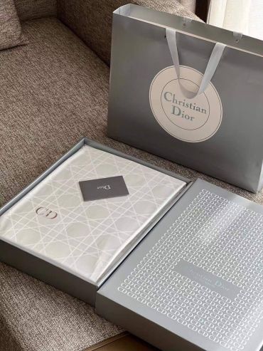 Комплект постельного белья Christian Dior LUX-114630