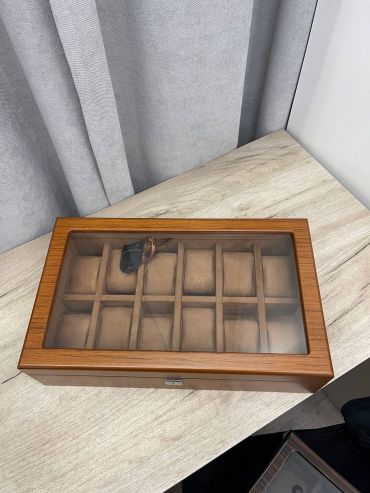 Бокс для хранения часов   LUX-114874