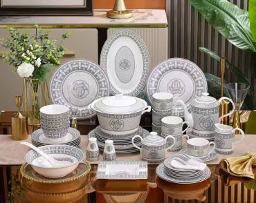 Столовый сервиз Hermes 58 предметов  Hermes LUX-114917