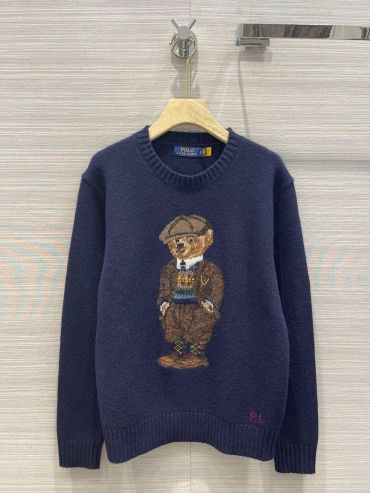 Свитер женский 