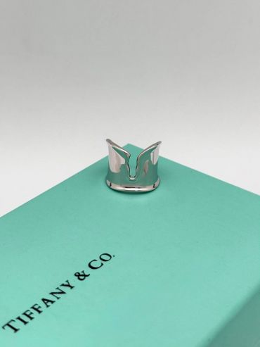 Кольцо Tiffany&Co LUX-115227