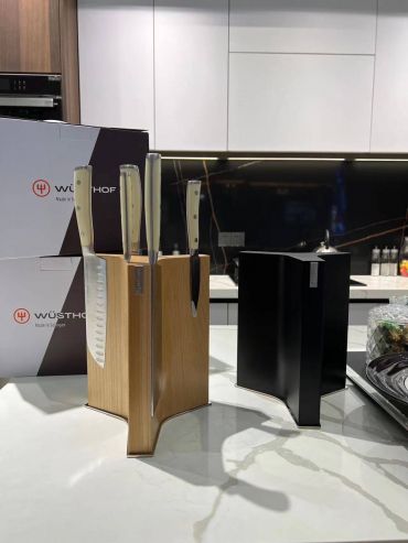 Набор ножей на магнитной подставке  LUX-115706