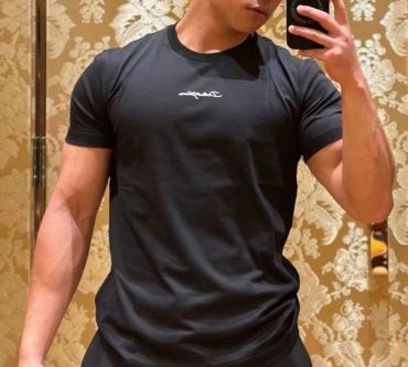  Футболка мужская