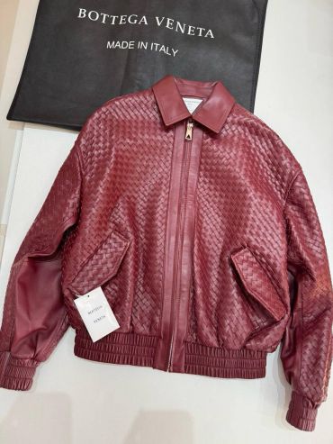 Кожаный бомбер  Bottega Veneta LUX-115896