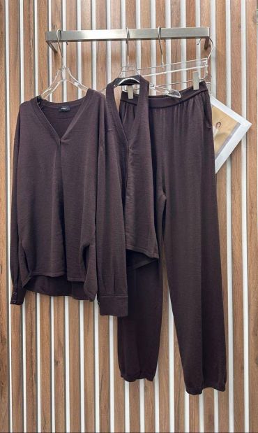 Костюм женский  LUX-115967