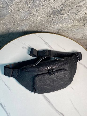 Поясная сумка  Louis Vuitton LUX-117102