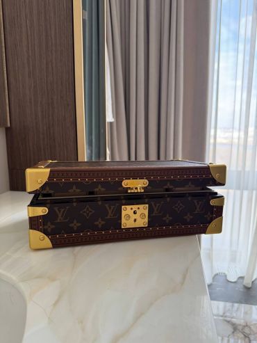 Сундук для хранения  Louis Vuitton LUX-117921