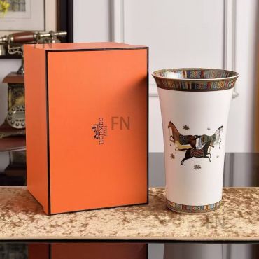 Ваза Hermes LUX-118054