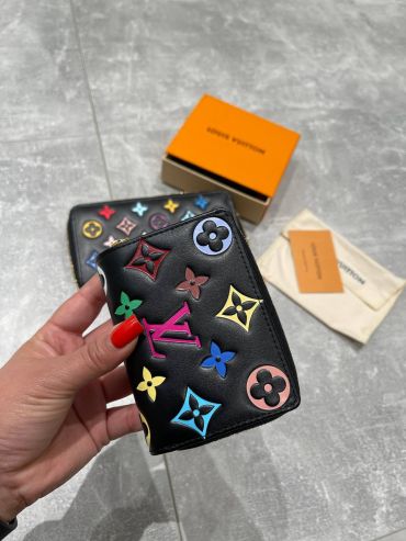 Кошелек  Louis Vuitton LUX-118223