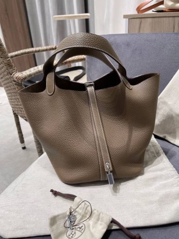 Сумка женская Picotin 22 cm Hermes LUX-118523