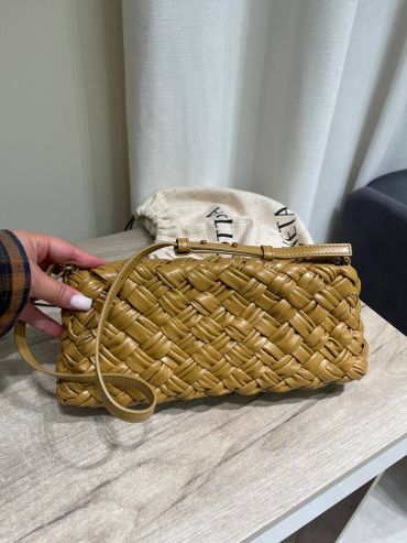 Сумка-клатч  Bottega Veneta LUX-119182