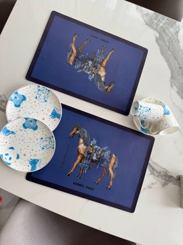 Набор детской посуды Hermes LUX-61989