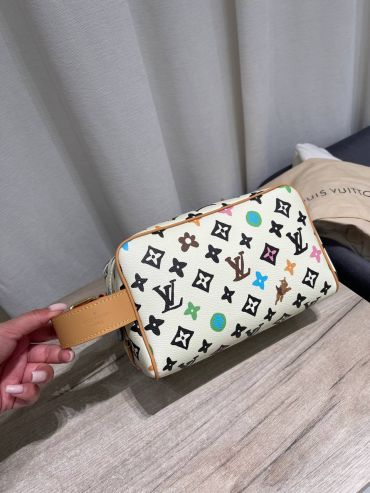 Косметичка Louis Vuitton LUX-120552